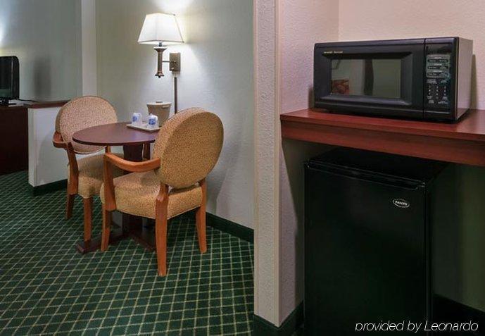 Fairfield Inn Таскалуса Номер фото